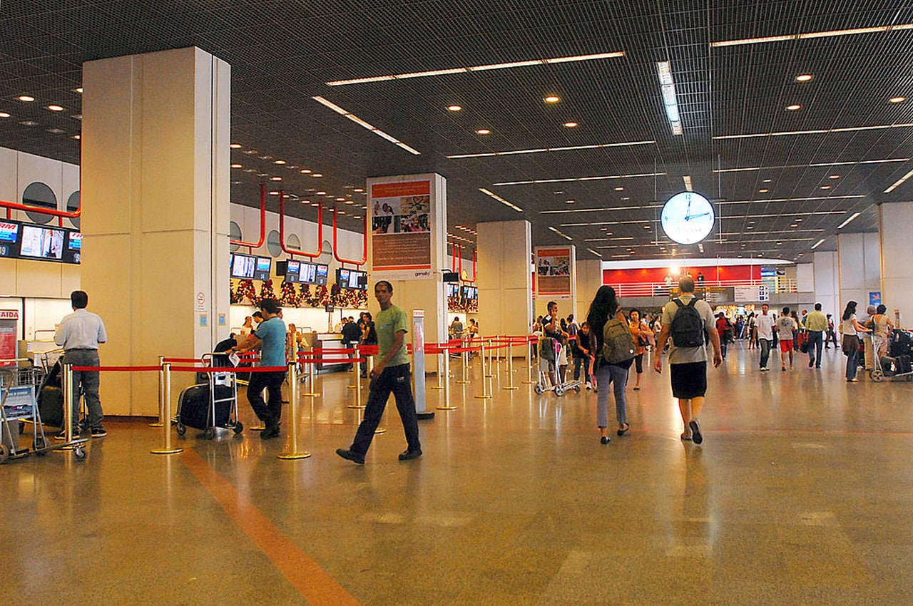 aeroporto de brasilia por dentro