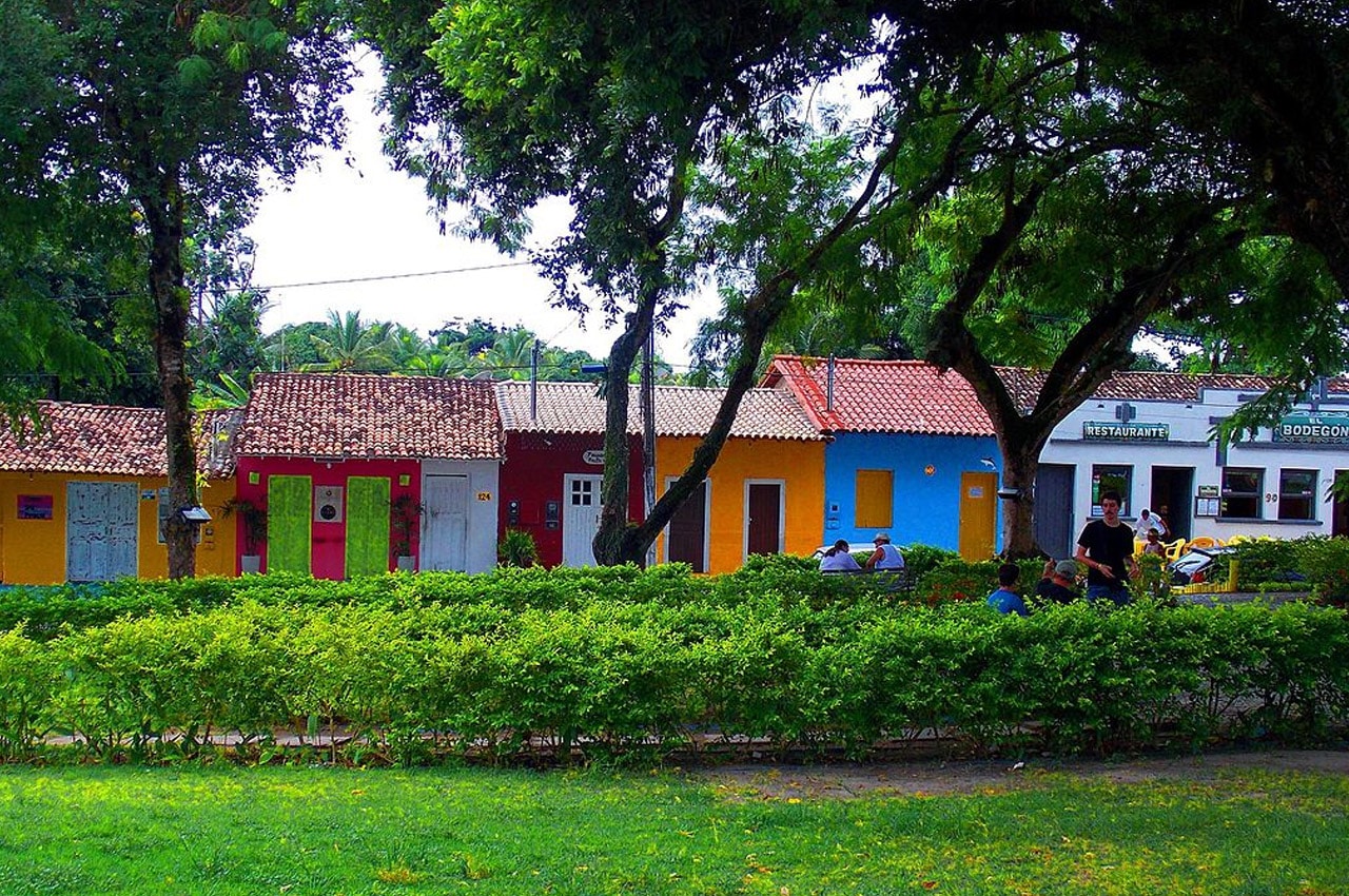 casas coloridas em Porto Seguro