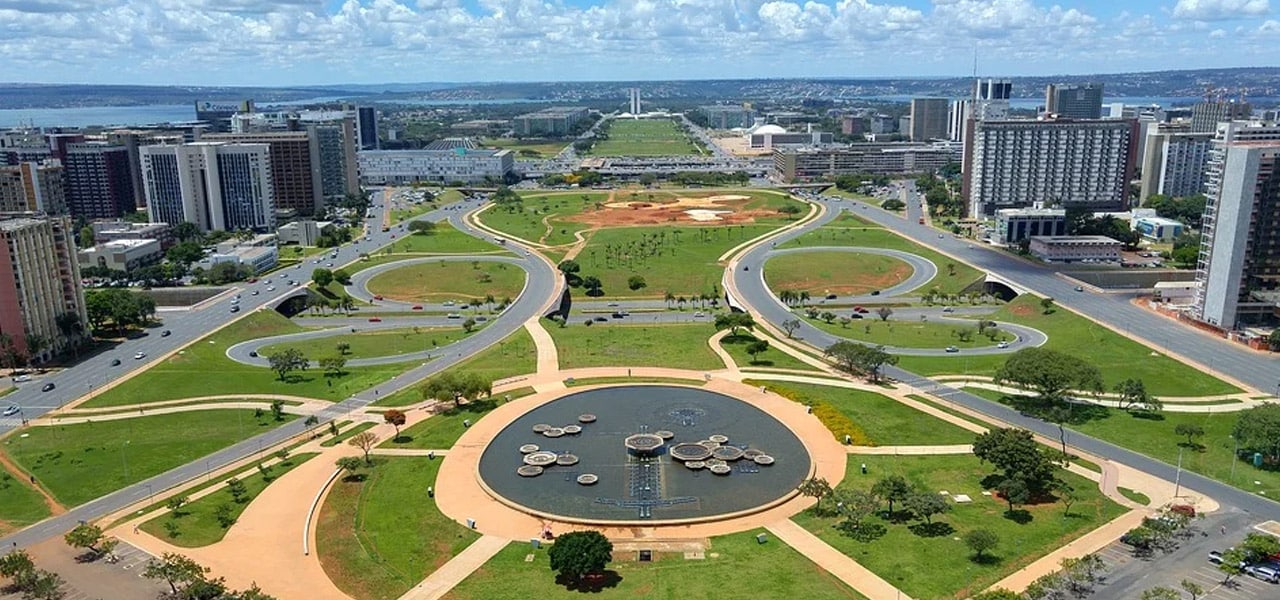 torre de brasilia vista