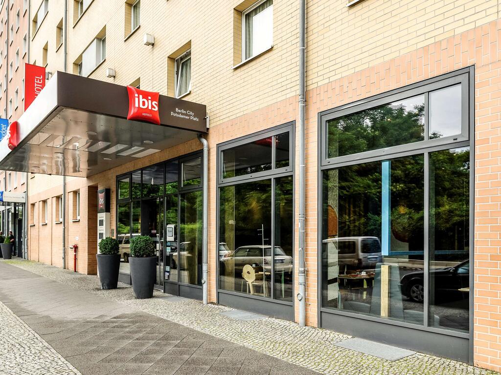 Hotel perto de Brandenburg Gate