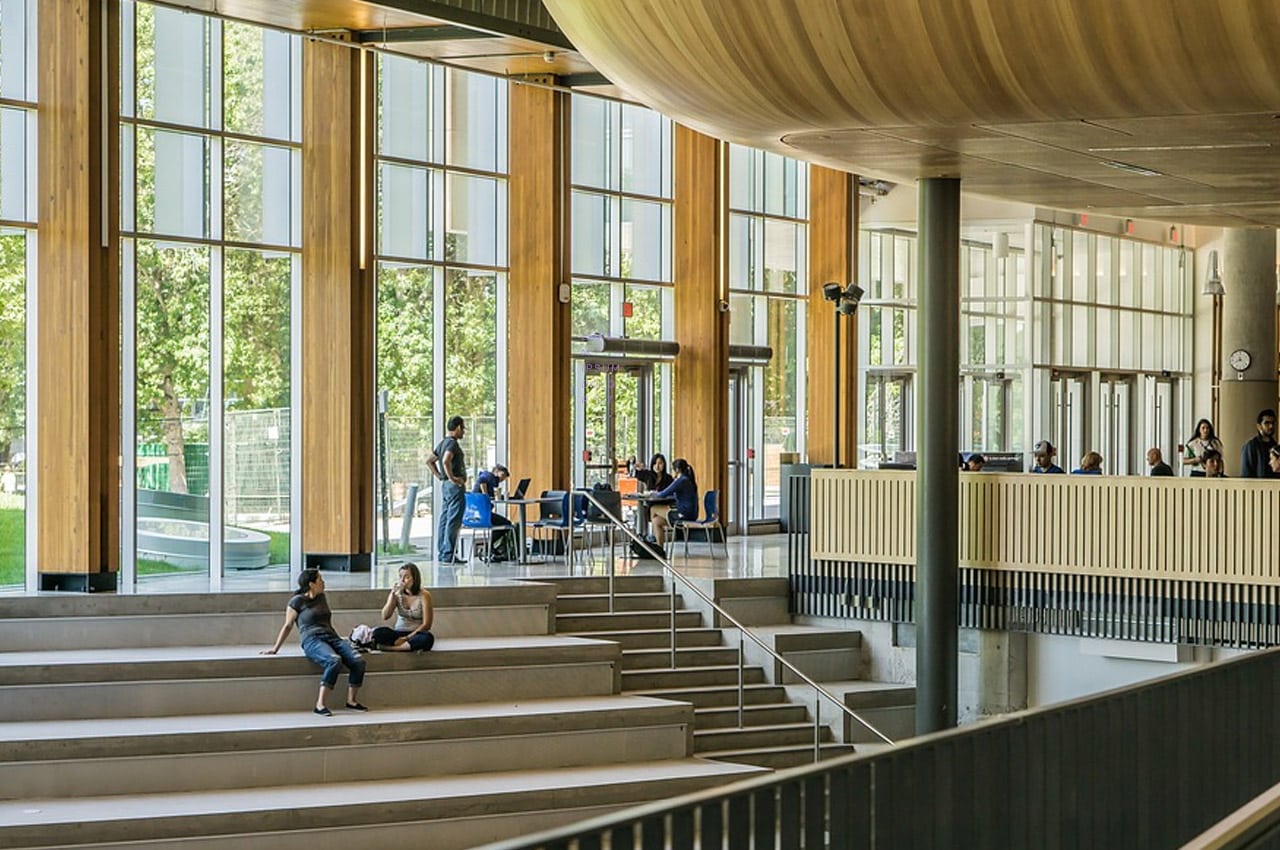 Estudar na Europa seguro viagem affinity