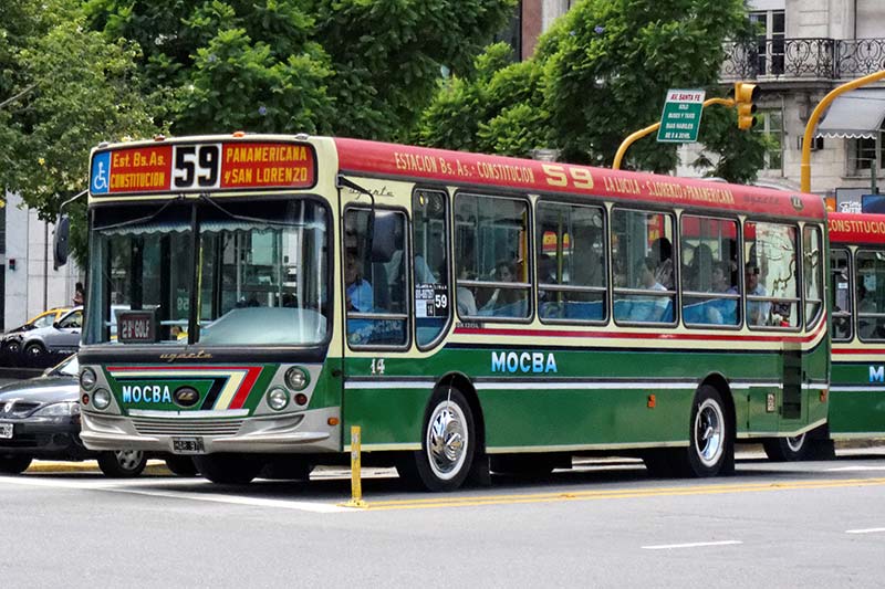 Andar de ônibus em Buenos Aires