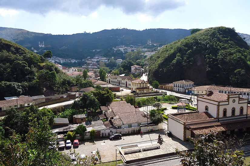 distancia de bh a ouro preto