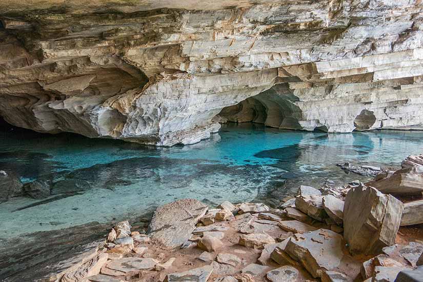 gruta da pratinha e morro do pai inácio