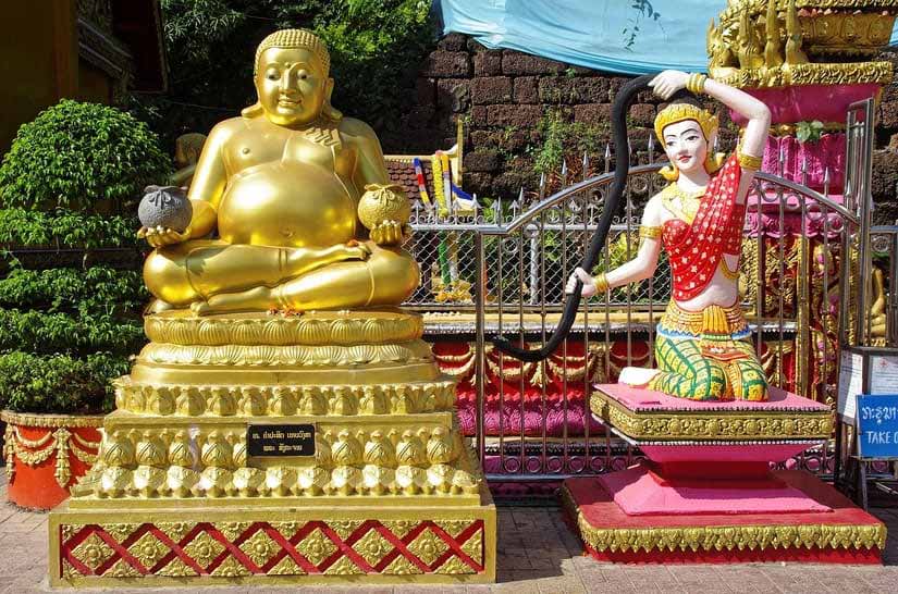 templos budistas no laos