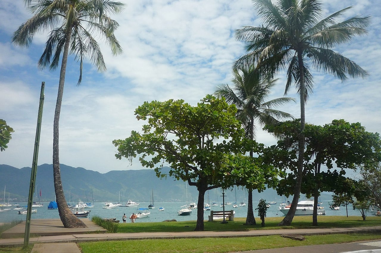 onde se hospedar em ilhabela