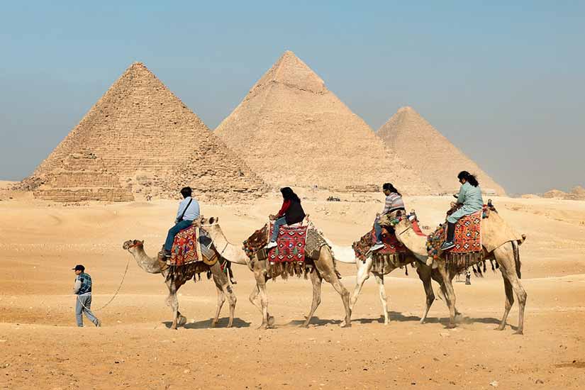 turistas no cairo