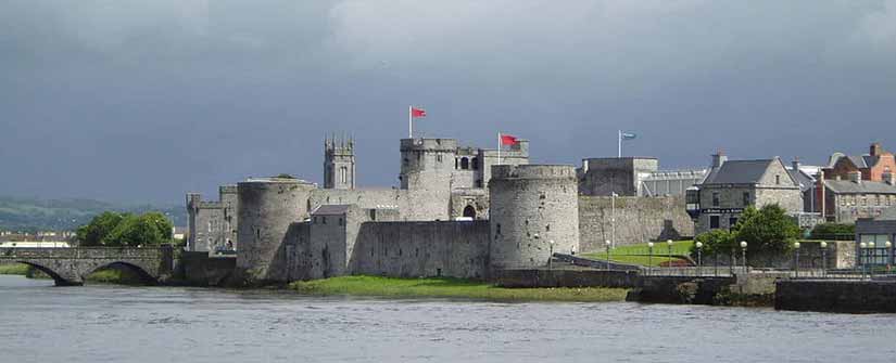 castelos na irlanda à venda