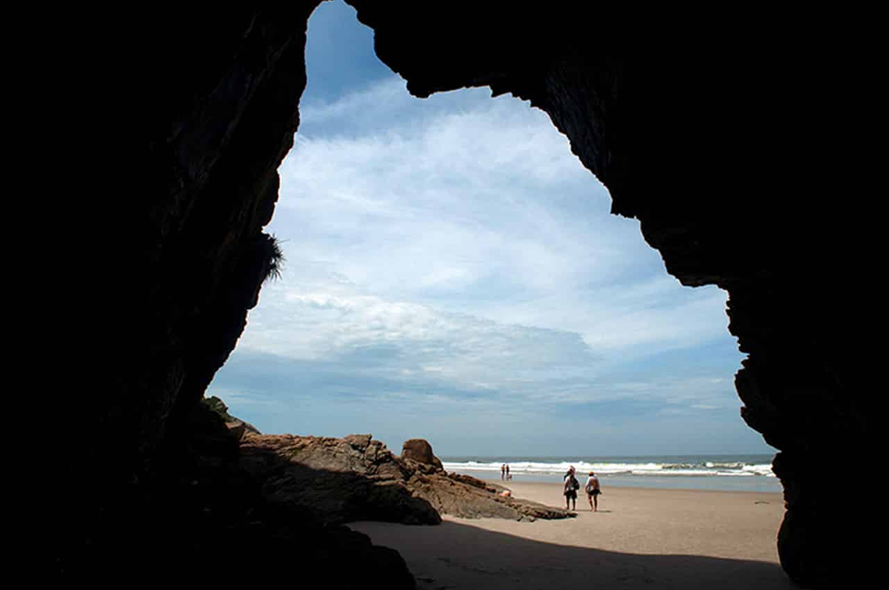 Gruta da Encantadas