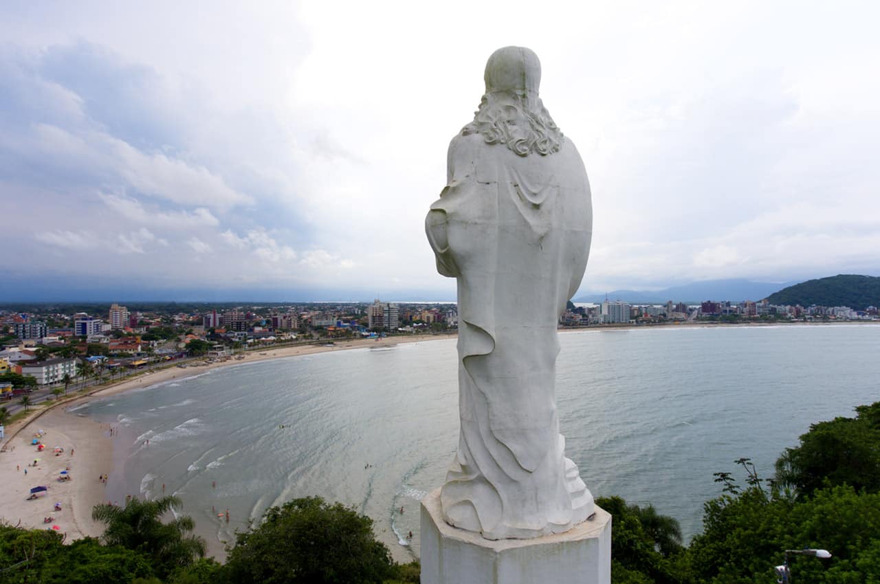 Lugares para viajar no paraná praias