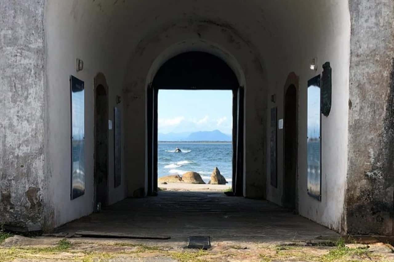 pontos turísticos da Ilha do Mel