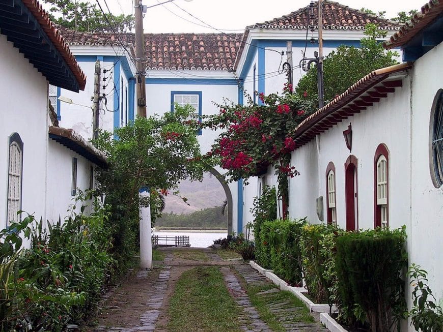 cabo frio histórica