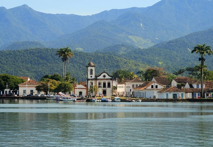 Qual é o melhor lugar para se hospedar em Paraty?