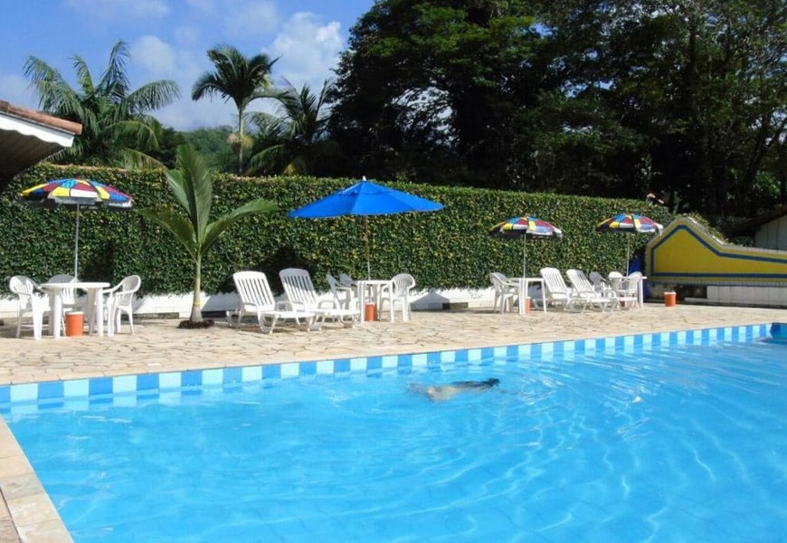 pousadas com piscina em Penedo