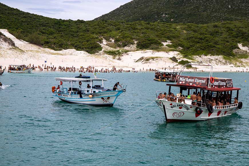 onde se hospedar em arraial do cabo