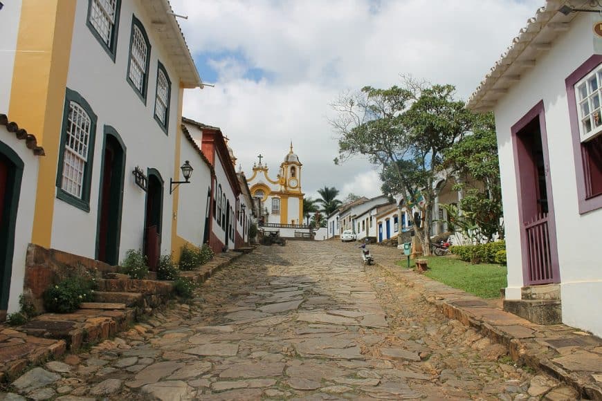 pousadas em tiradentes baratas
