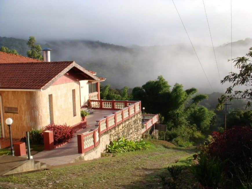 pousadas em guaramiranga alto da serra