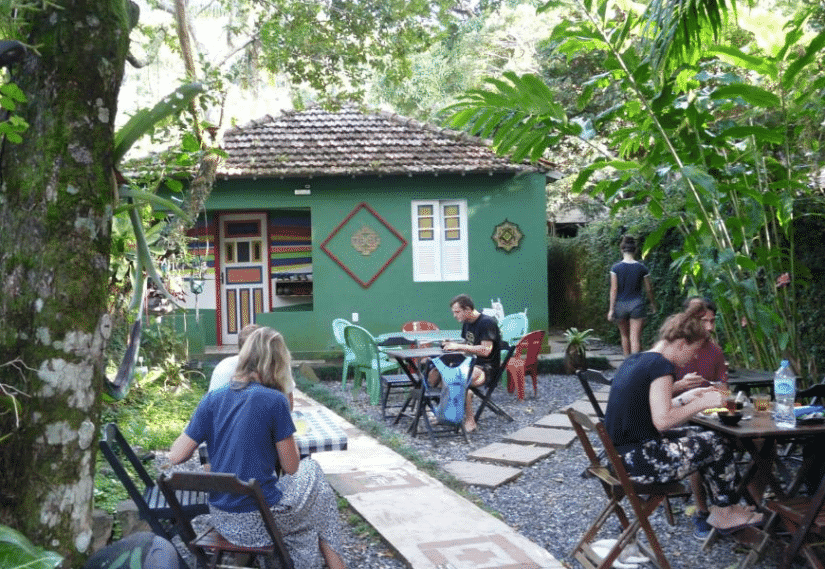 mambembe hostel ilha grande