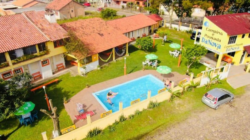 pousada em tramandaí com piscina
