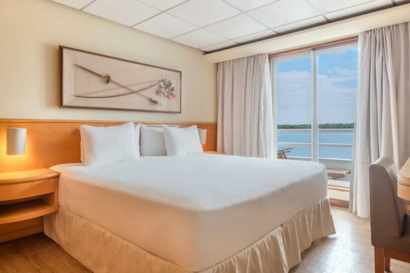 Iberostar Manaus hoteis barco no Brasil