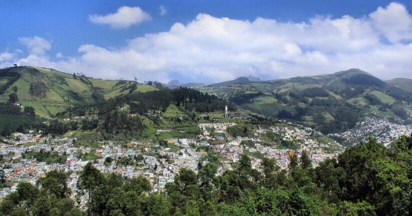 internet em quito