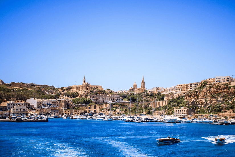 seguro viagem barato Malta