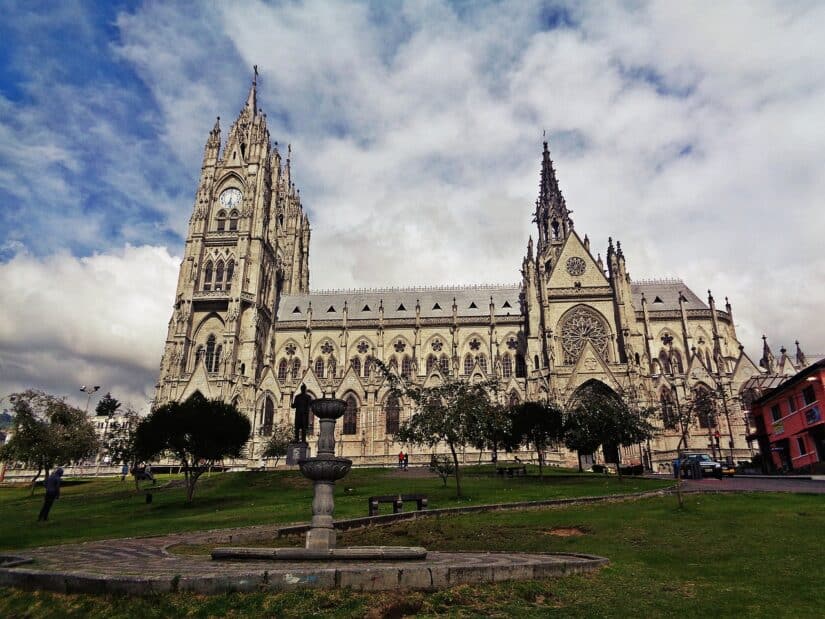 seguro viagem para Quito