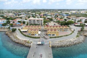 Seguro viagem Bonaire: cobertura para mergulho e aventura