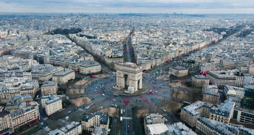 Precisa de seguro viagem para frança