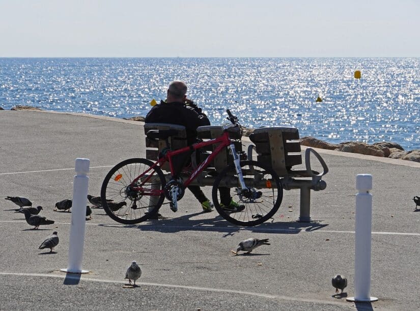 passeio de bicicleta em cannes