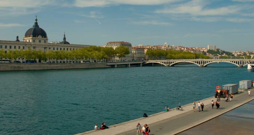 Aluguel de carro em Lyon