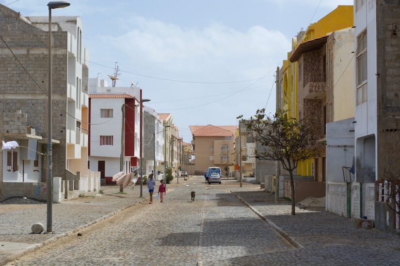 alugar carro em Cabo Verde