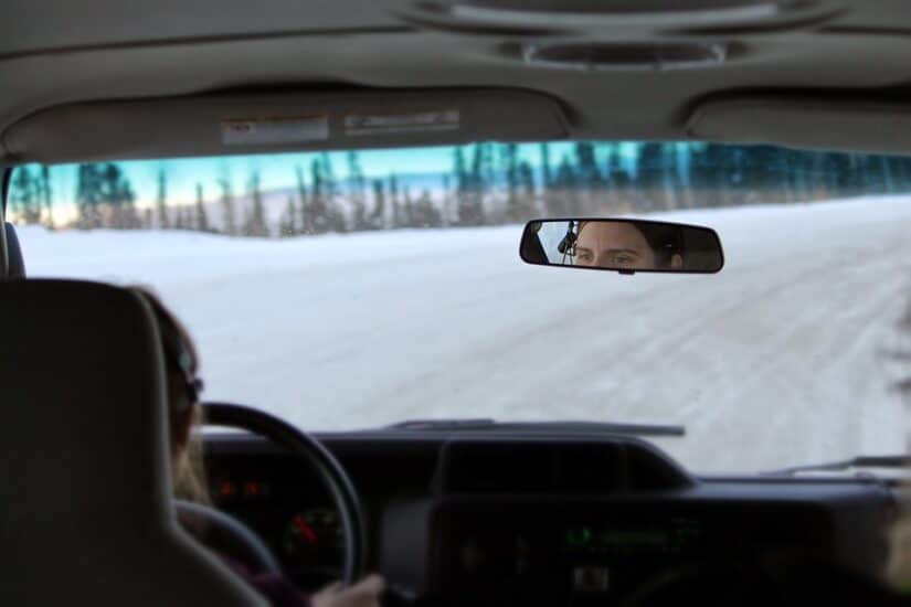 Como é dirigir no Alaka