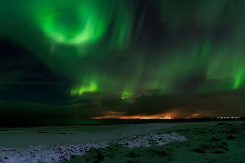 Tour barato para ver aurora boreal na Islândia