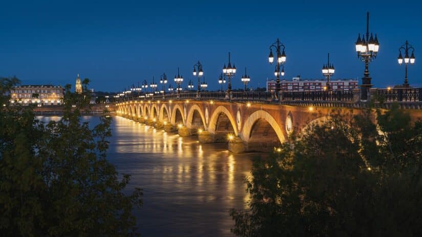 Agência de passeio em Bordeaux