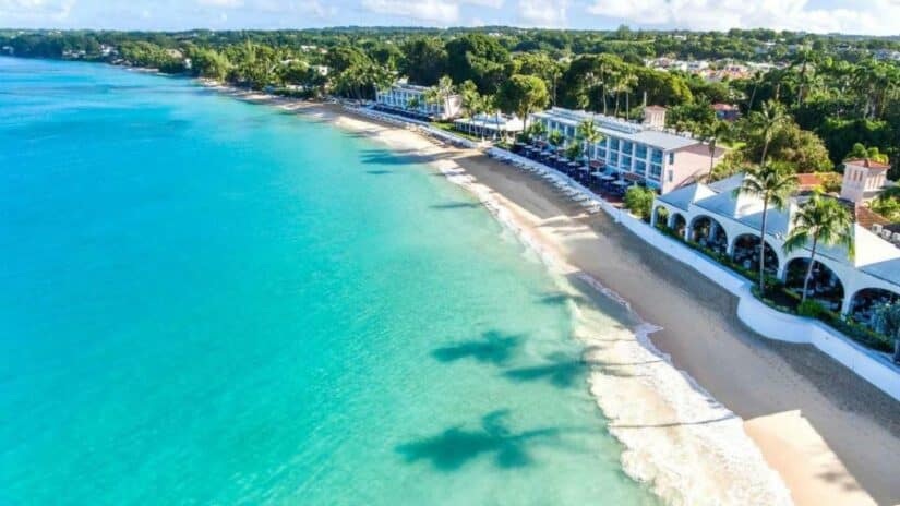 Hotel pé na areia em Barbados