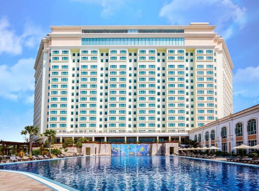 Hotel beira mar no Camboja