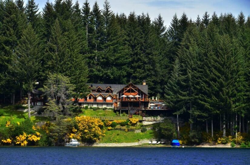 Hotéis com piscina aquecida na Villa La Angostura