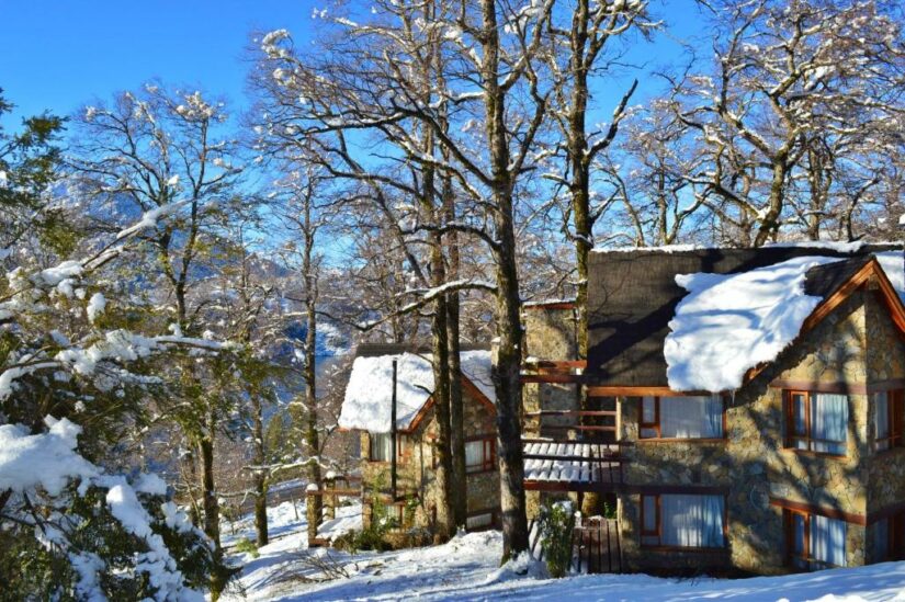 Hotel nas montanhas da Argentina