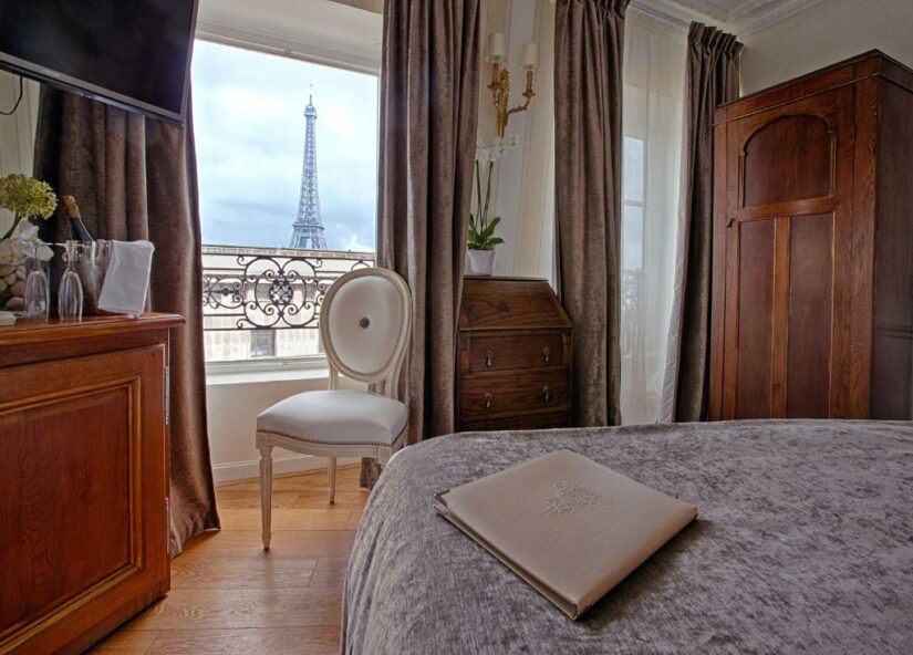 Hotel no Trocadero com Paris