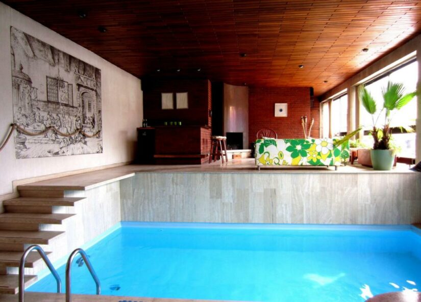hotel com piscina aquecida em Viena
