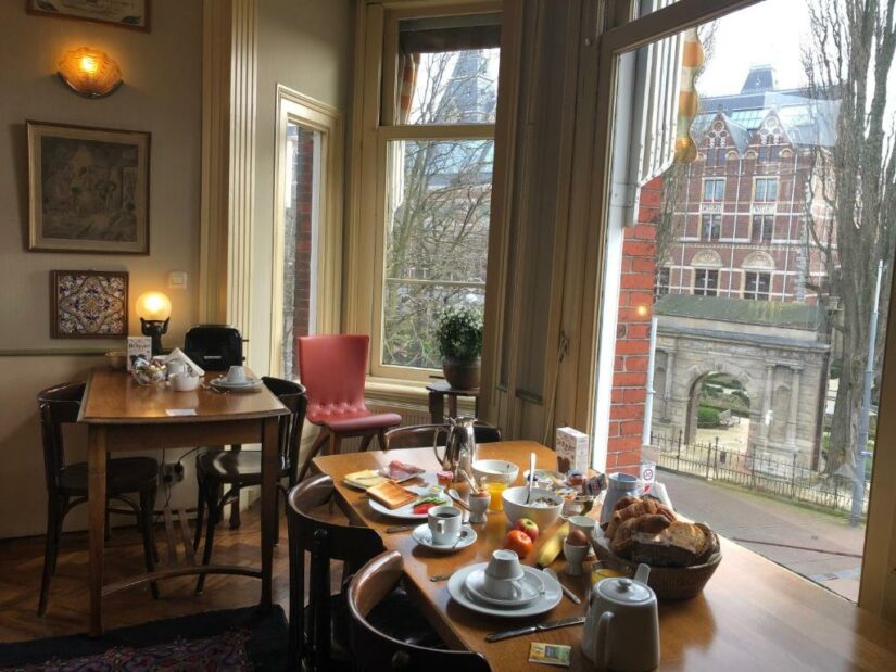 hotel com vista no bairro Museumkwartier em Amsterdam