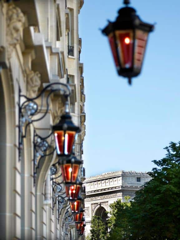 Hotel próximo da Champs-Élysées