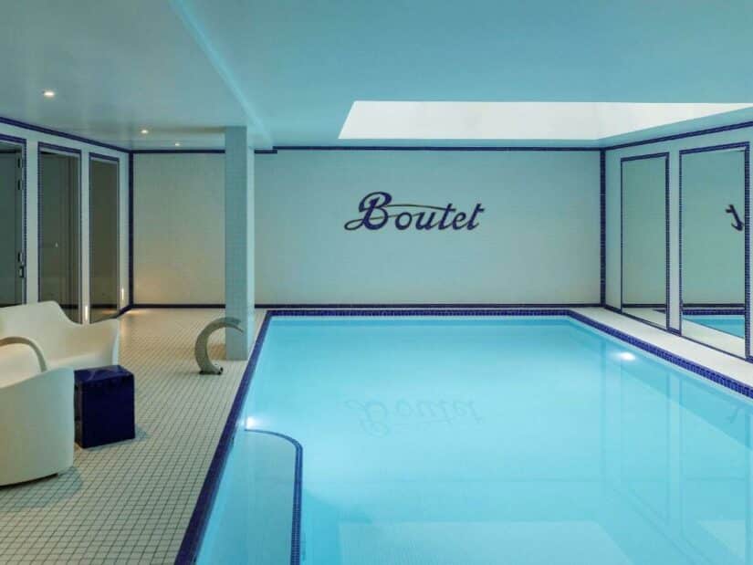 piscina aquecida em Paris