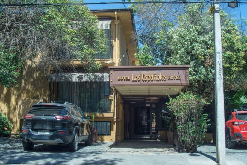 Hotel 3 estrelas barato em Santiago