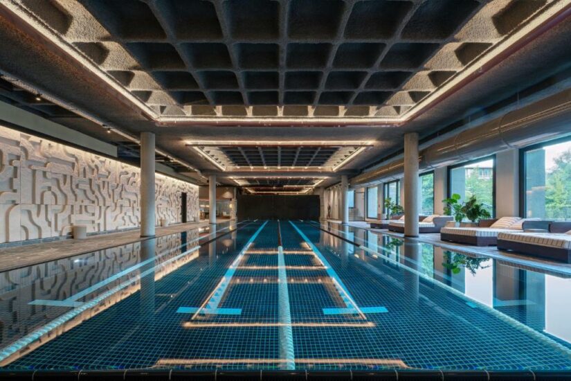 hotel com piscina coberta em Bruxelas
