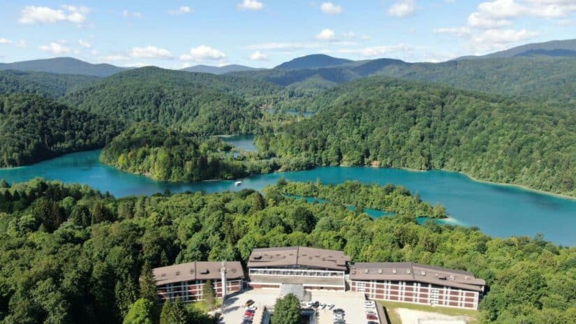 melhores hotéis pertinho dos Lagos Plitvice na Croácia
