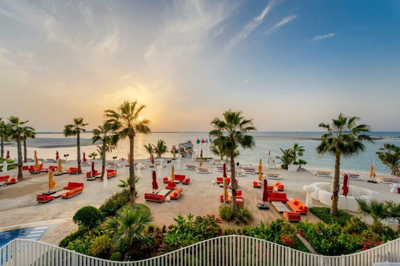 hotel na praia UAE
