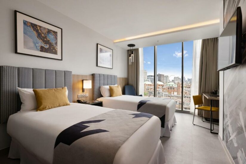 valor de hotel 4 estrelas em  Londres