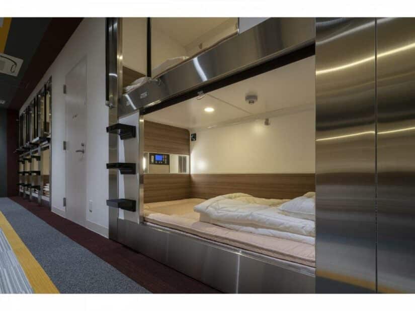 Hotel capsula no japao